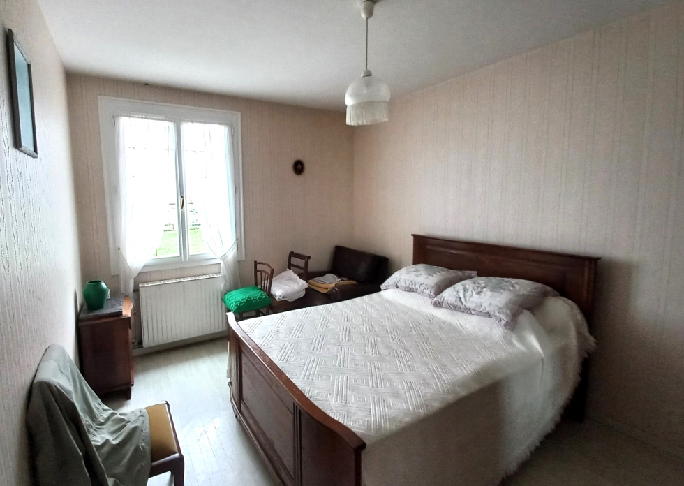 Vente Maison plain-pied - 5 chambres | De Coquereaumont Immobilier